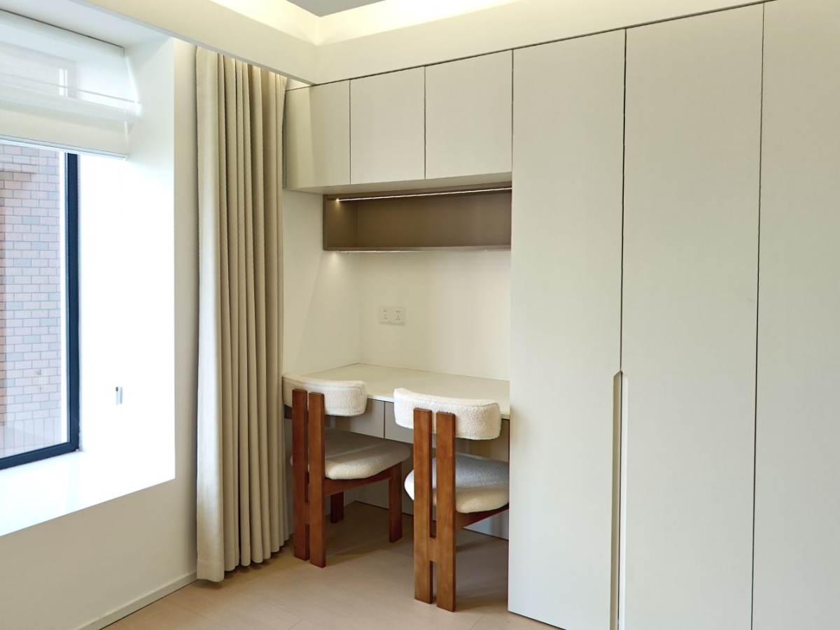 Housing image — Bedroom