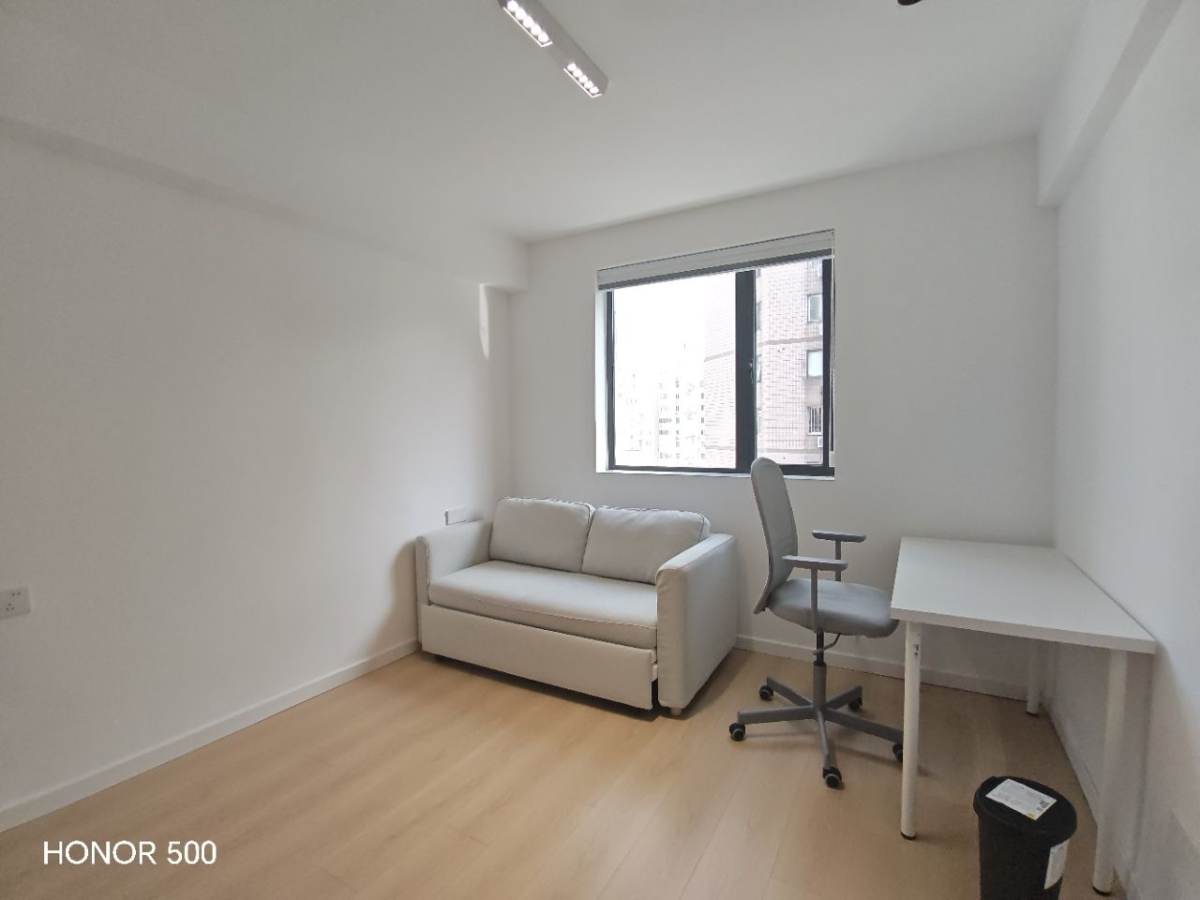 Housing image — Bedroom