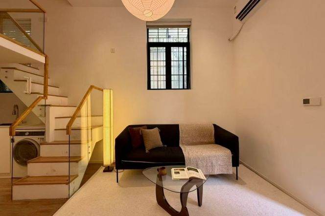 1BR Lane House near Jing'an Temple (L7)