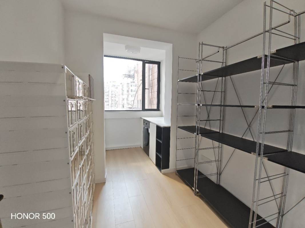 Housing image — Bedroom