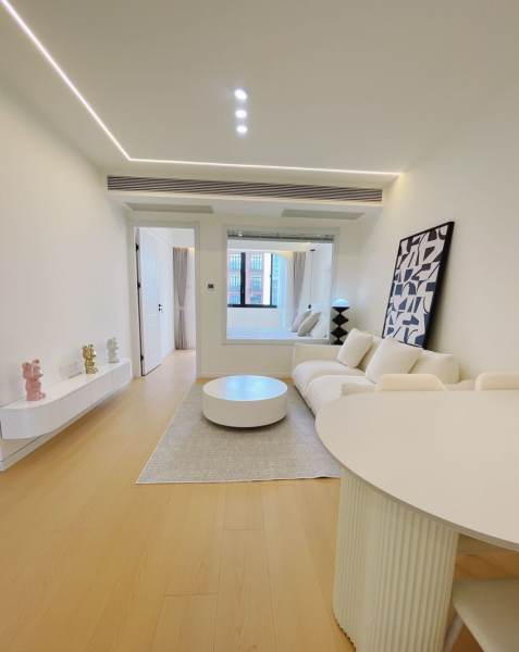 Housing image — Living Room