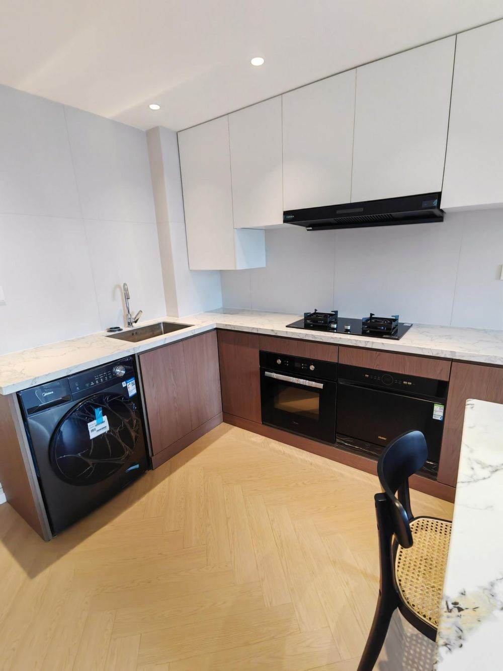 Housing image — Kitchen