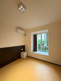 Housing image — Bedroom