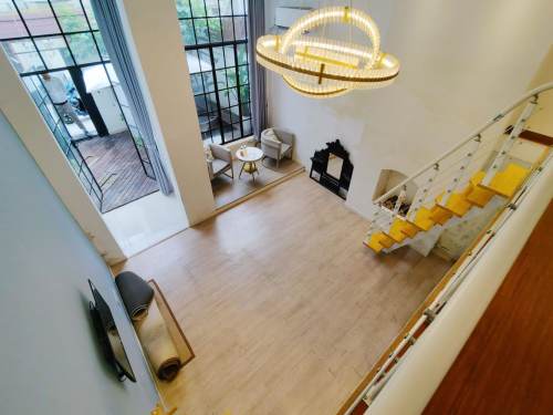 Housing image — Living Room