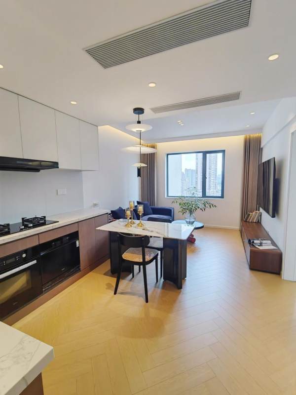 Housing image — Living Room