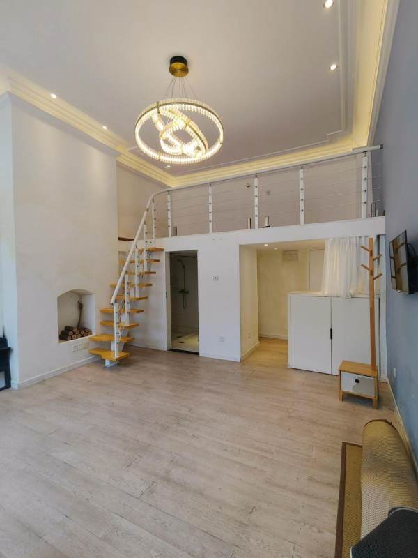 Housing image — Living Room