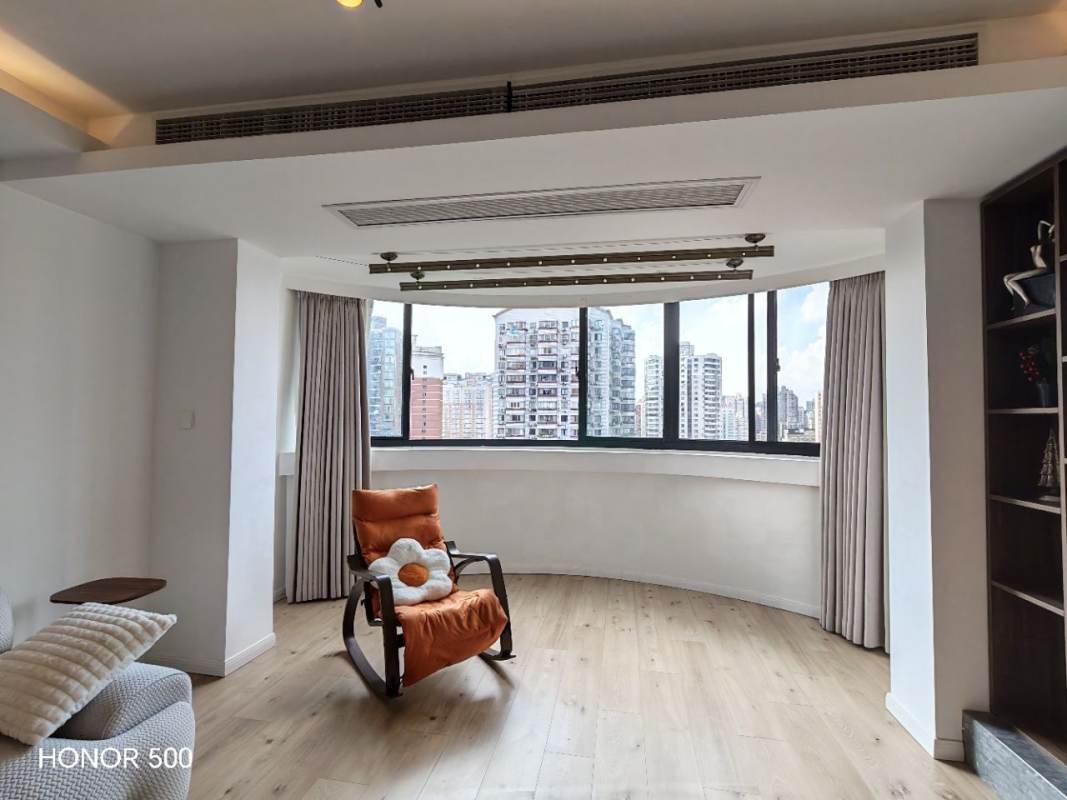 Housing image — Living Room