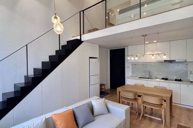 1BR Apartment in Xujiahui (L1/L9/L11)