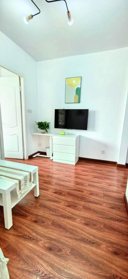 Housing image — Living Room
