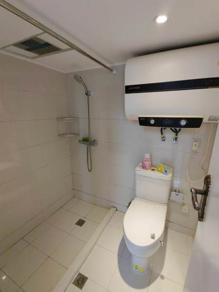 Housing image — Bathroom