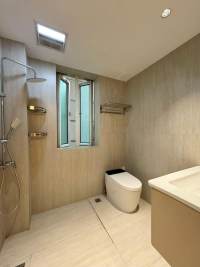 Housing image — Bathroom