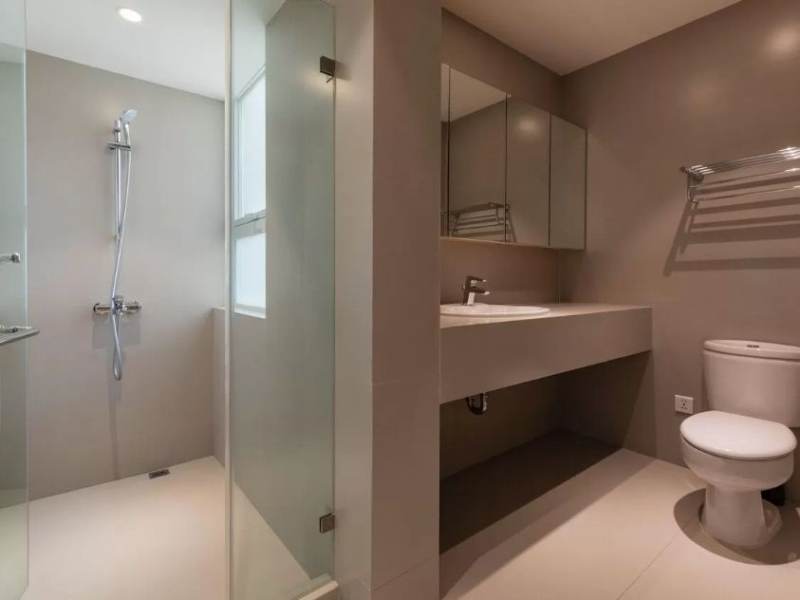 Housing image — Bathroom
