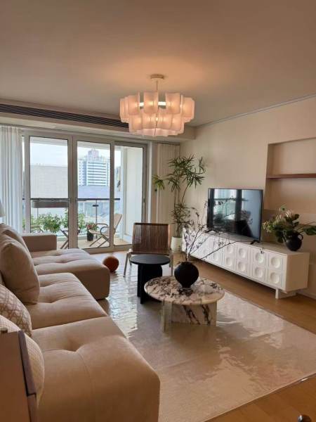 Housing image — Living Room