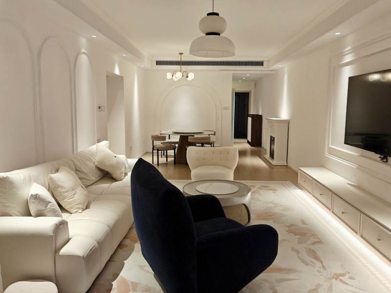Housing image — Living Room