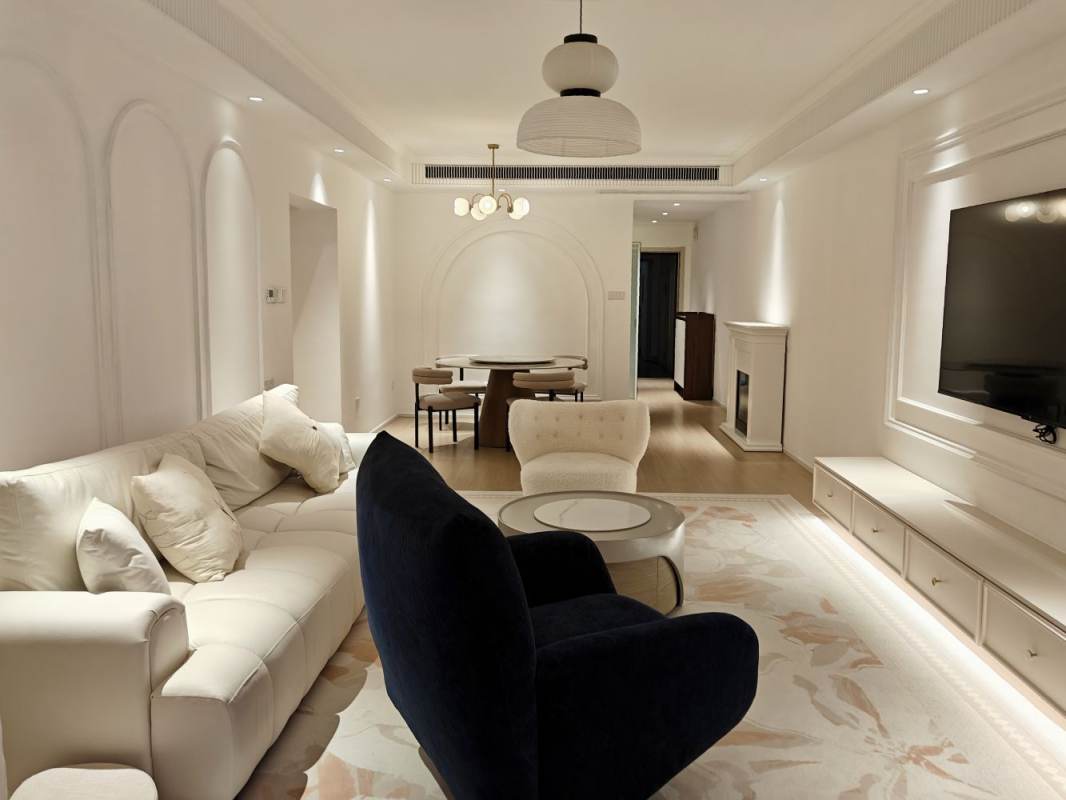 Housing image — Living Room
