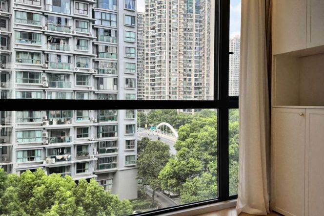 2BR Apartment near Zhongtan Rd Metro (L13)