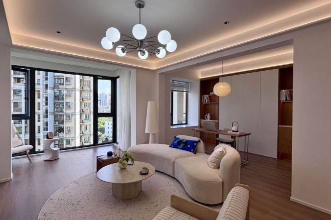 Modern Bright 3BR Apartment near Shanghai Indoor Stadium Metro (L1/L4)