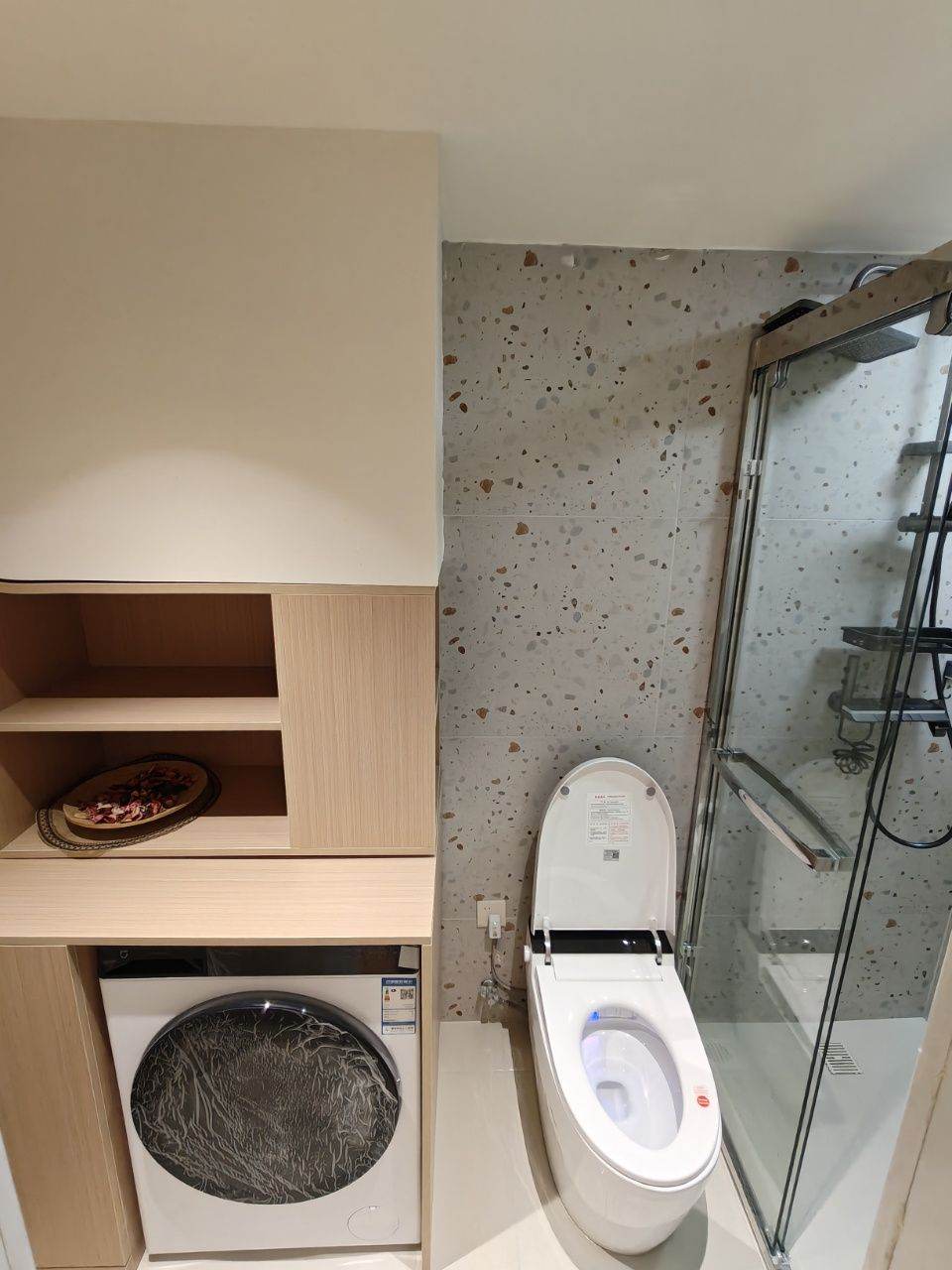 Housing image — Bathroom