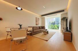 2BR Apartment in Xujiahui (L1/L9/L11)