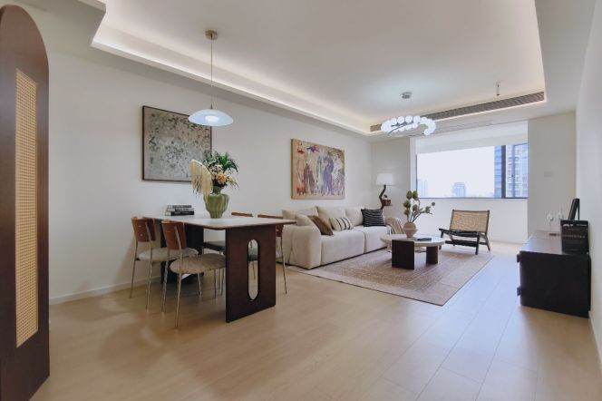 High-Floor Spacious 2BR Apartment near Dapuqiao Metro (L9)