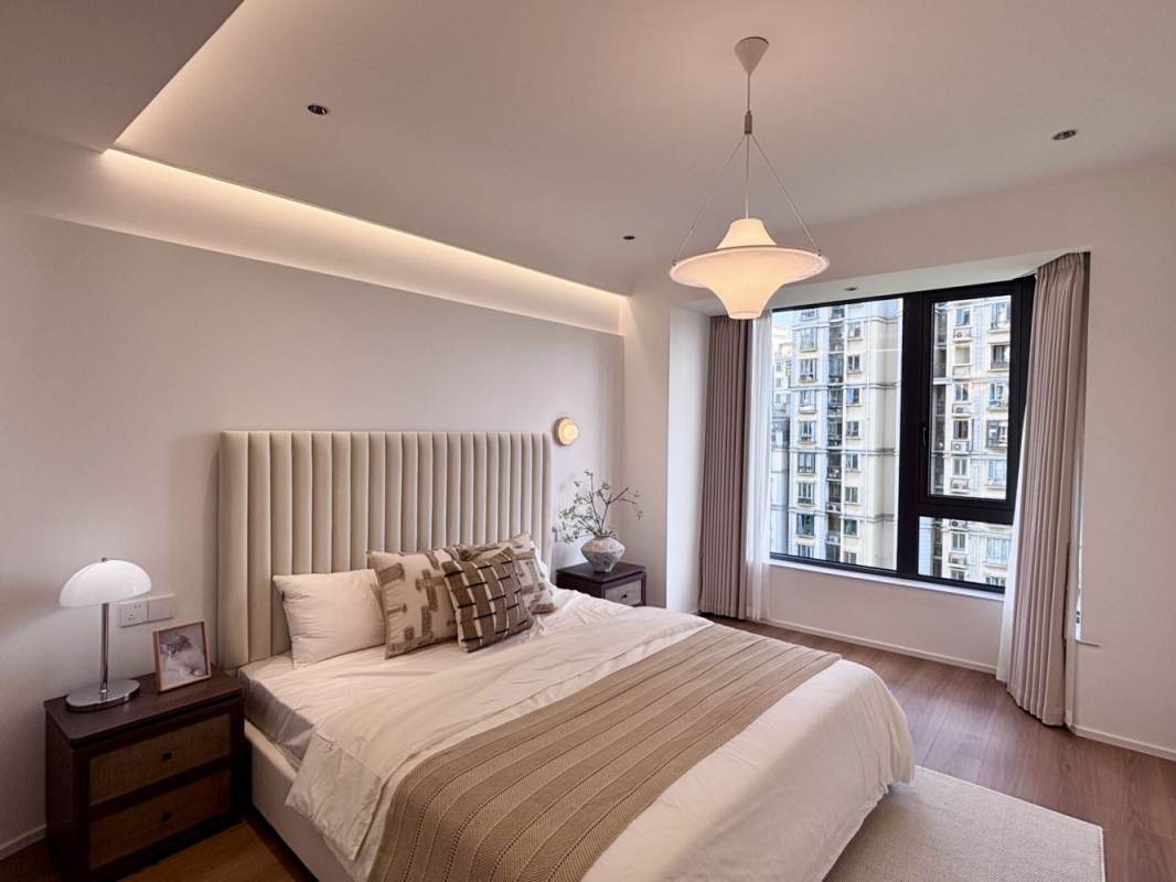 Housing image — Bedroom