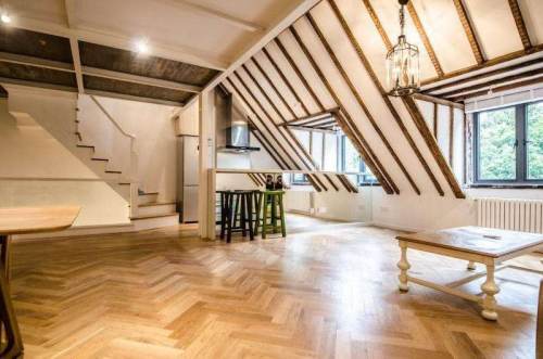 Housing image — Living Room