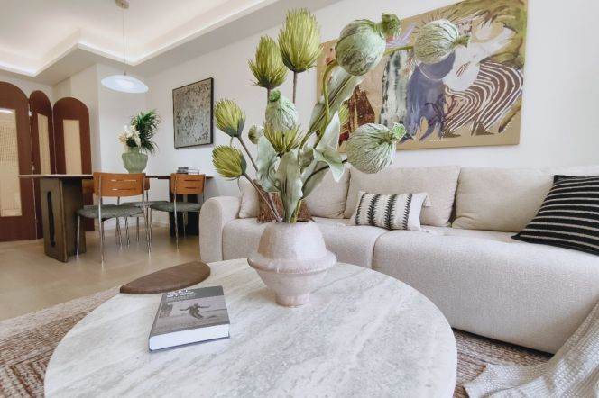 High-Floor Spacious 2BR Apartment near Dapuqiao Metro (L9)
