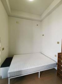 Housing image — Room