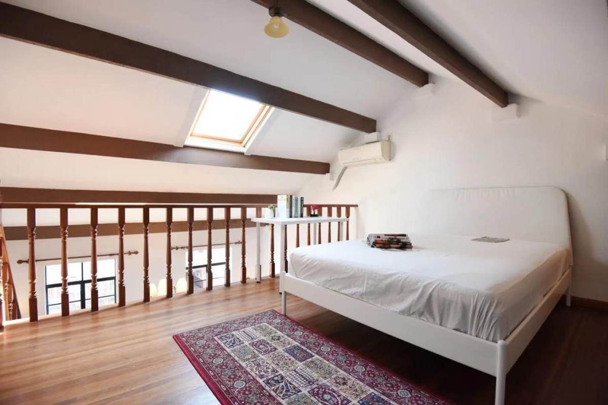 Housing image — Bedroom