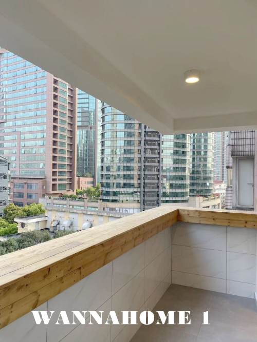Housing image — Balcony
