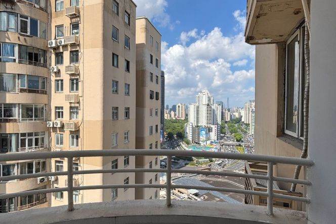High-Floor 2BR Apartment at Shiye Apartment with Built-in Storage (L1/L9/L11)