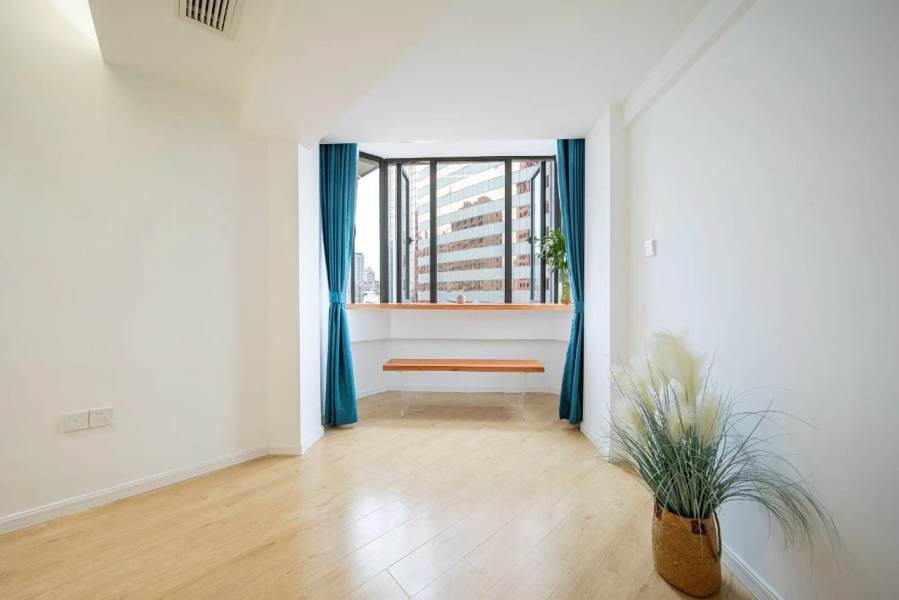 Housing image — Bedroom