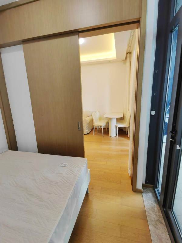 Housing image — Room