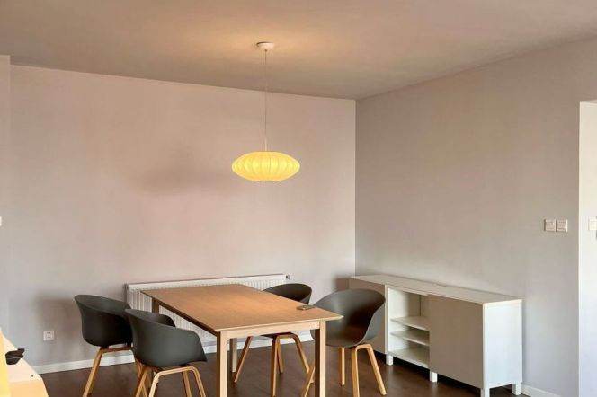 Bright 3BR Apartment near IAPM with Floor-to-Ceiling Windows