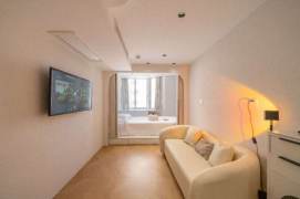 High-Floor 3BR Apartment in Xintiandi (L8/L9)
