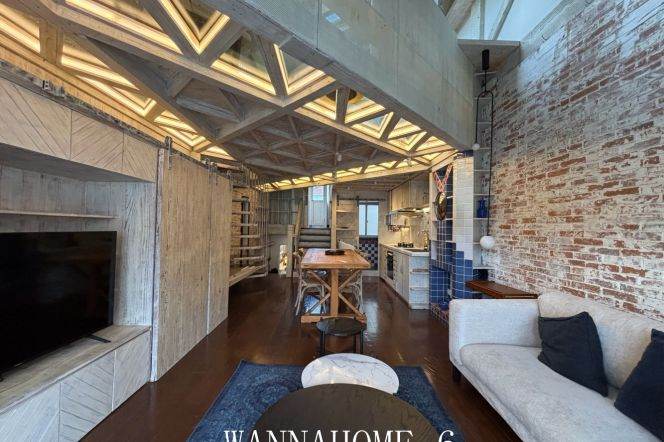 Spacious 2BR Lane House in Old Xuhui with Terrace (L2/L7/L14)