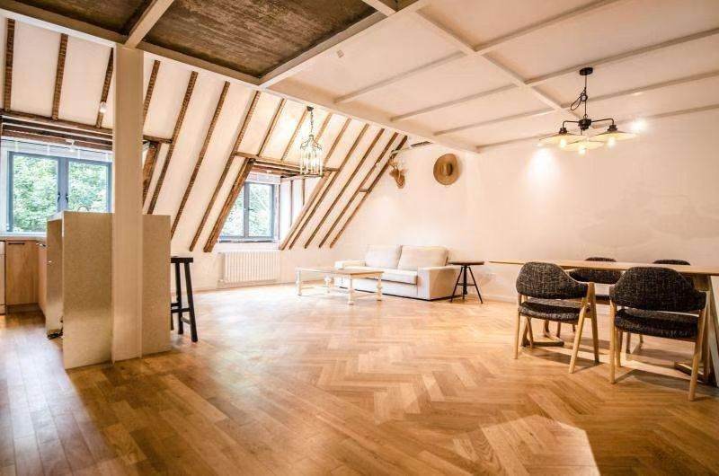 Housing image — Living Room