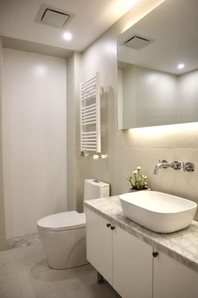 Housing image — Bathroom