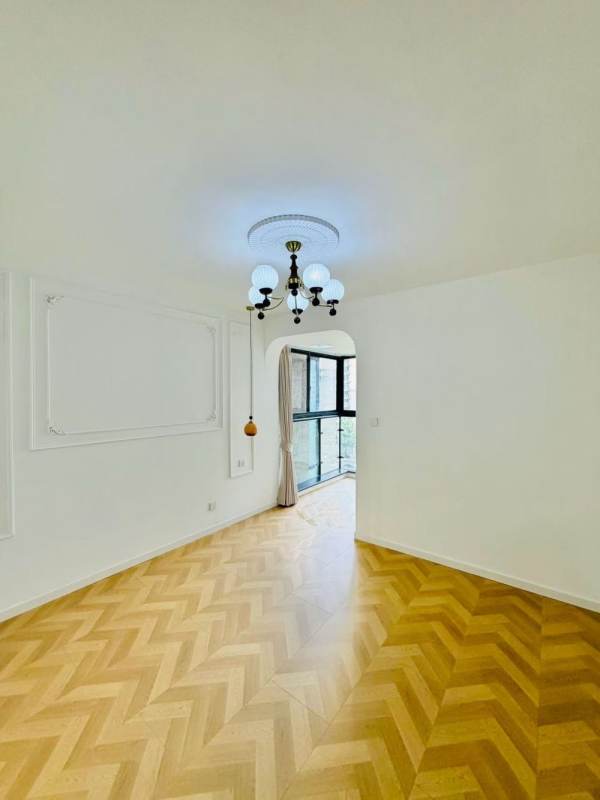 Housing image — Bedroom
