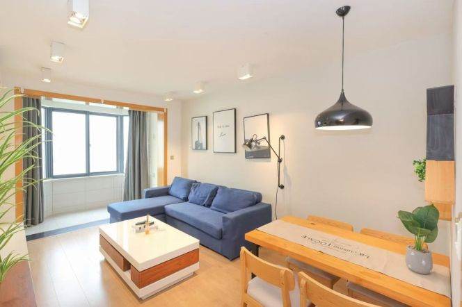 Spacious Modern Bright 1BR Apartment near Jing'an Kerry Center (L2/L7/L14)