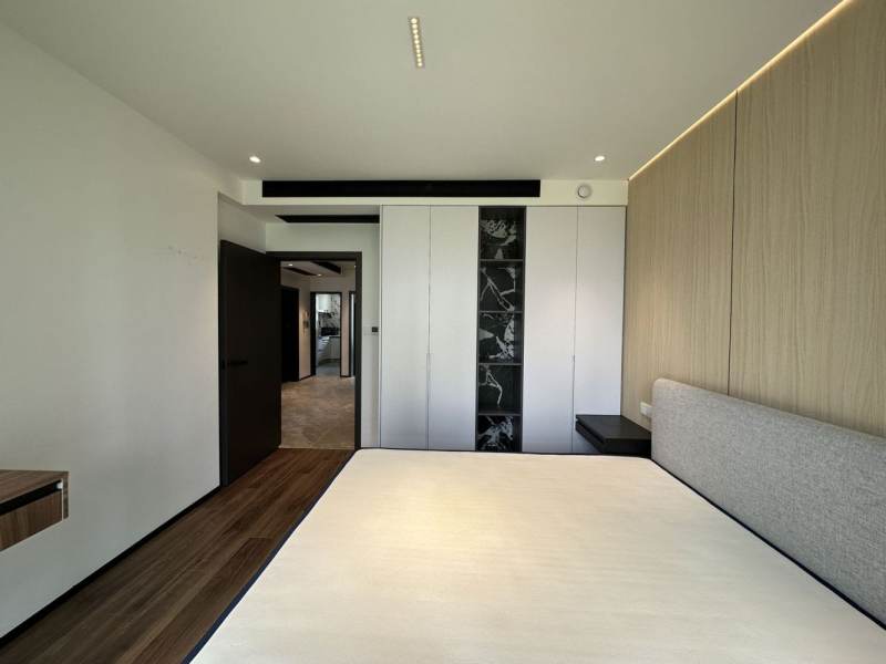 Housing image — Bedroom