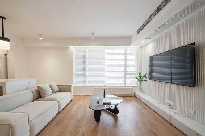 3BR Apartment near Hongqiao Rd Metro (L3/L4/L10)
