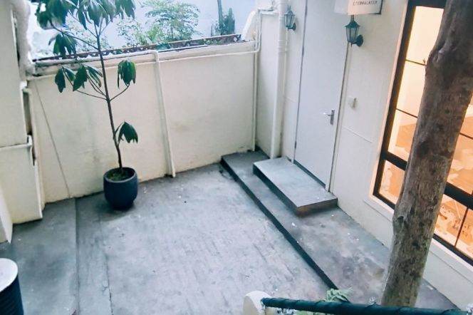 Spacious Modern 1BR Apartment near Luwan Stadium with Terrace (L9)