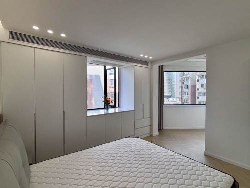 Housing image — Bedroom