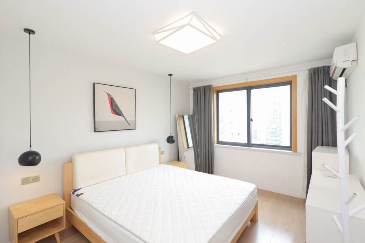 Housing image — Bedroom