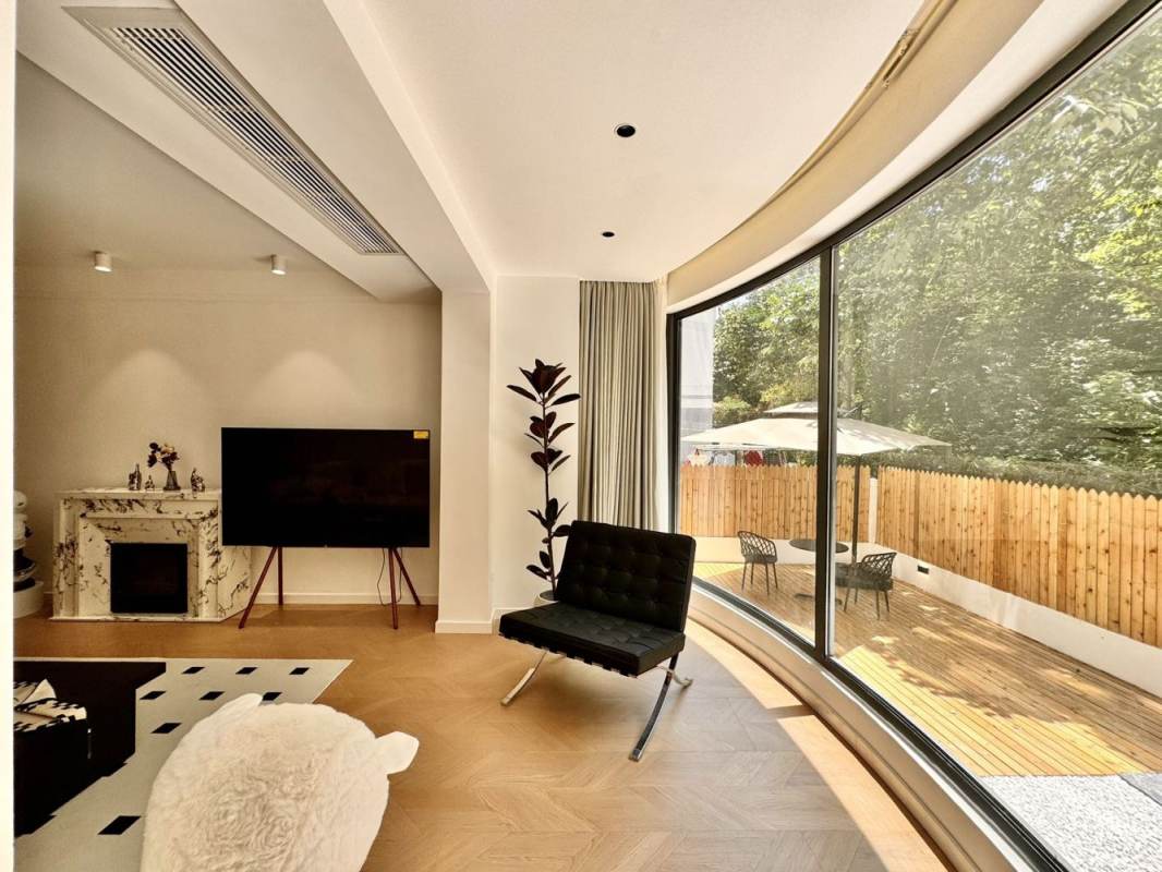 Housing image — Living Room
