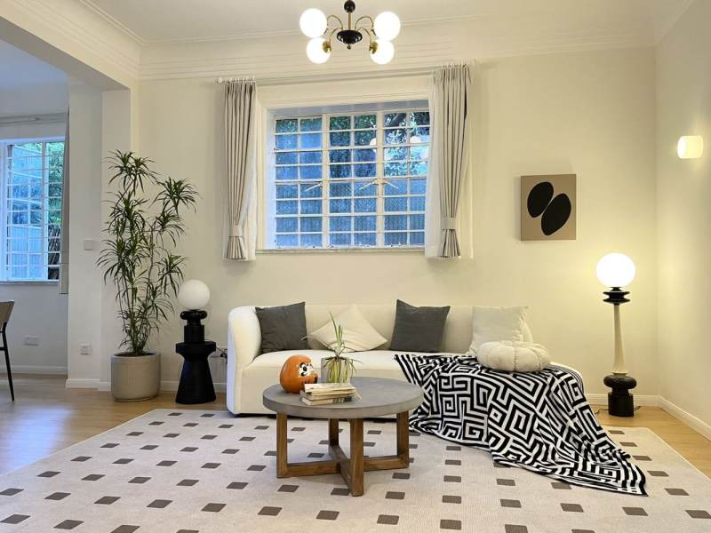 Housing image — Living Room