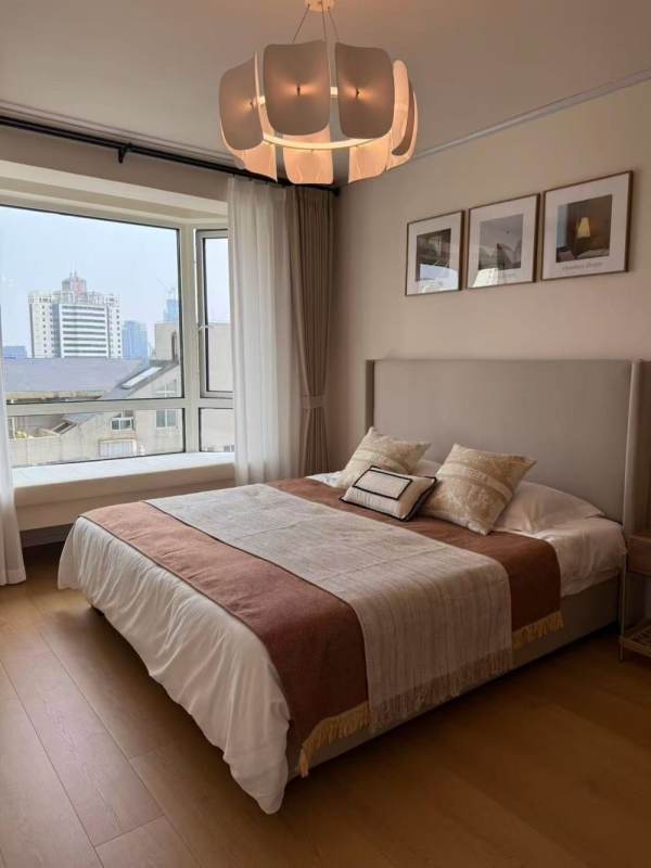Housing image — Bedroom
