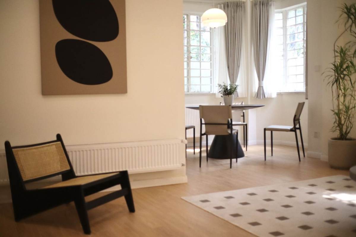 Housing image — Living Room