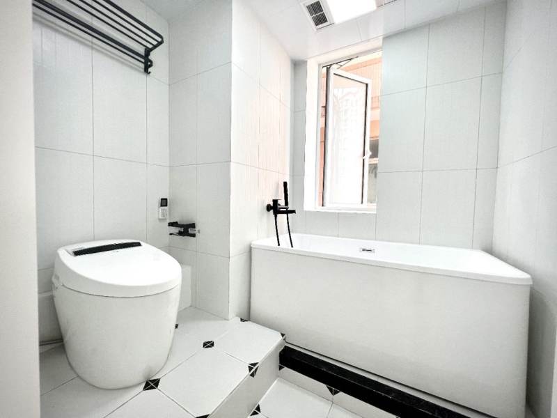 Housing image — Bathroom